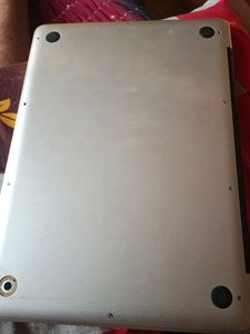 APPLE MACBOOK PRO Dead