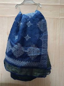Blue Saree With Blouse Piece
