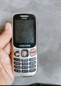 Samsung Keypad Phone