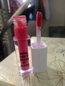 Blur Don&#39;t Touch My Gloss