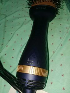 Vega Pro Voluminous Hair Dryer
