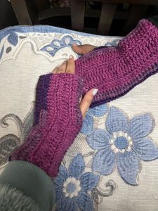 Handmade Woolen Gloves