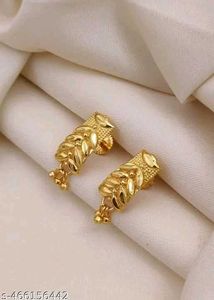 Gold Flower Stud Earrings