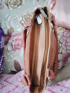 Krazy Kat Leather Handbag 👜