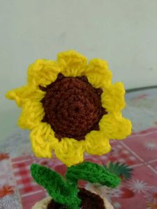 Crochet Sunflower With Pot