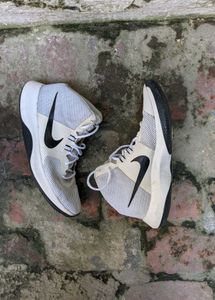 Nike Air Precision Basketball Shoes