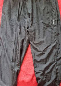 unisexual Alcis black track oants