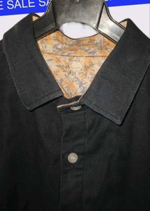 Men's Black Shirt (Size M)