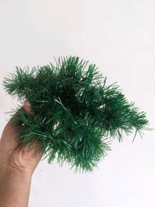 Green Christmas Garland 7 Pieces