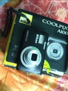 Nikon Coolpix A100
