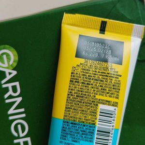 Garnier Super UV Sunscreen Set
