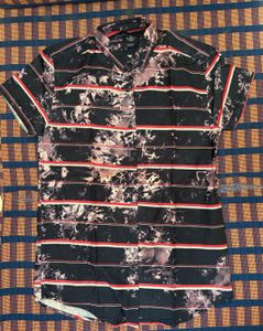 Abstract Striped Short Sleeve Shirt