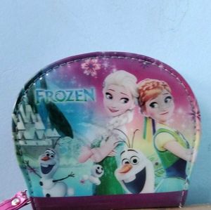 Frozen Coin Pouch