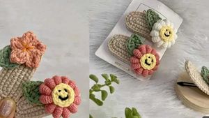 Crochet Flower Hair Clips