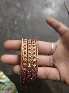 Red Stone Bangles - Set of Four