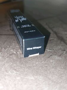 Combo 3 - 2 Lipsticks + Sharpener