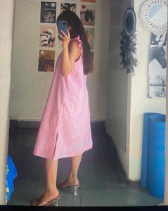 Pink dress