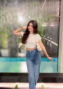 Stylish white backless crop top