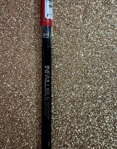 L&#39;Oreal Paris Infallible Lip Liner - 102 Darling P