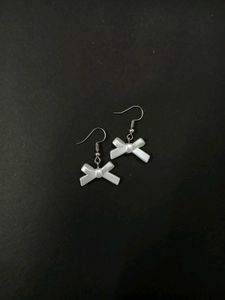 ₊˚⊹౨ handmade pretty bow earrings ৎ ₊˚⊹