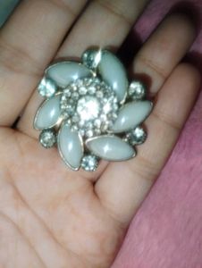 Vintage White Floral Earrings