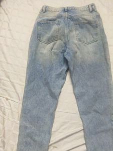 Ripped Light Wash Mom Jeans