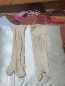 Women&#39;s White Socks