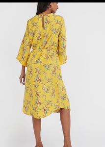 Max UAE Yellow Floral Midi Dress