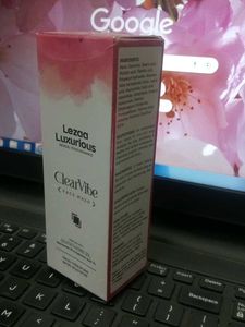Lezaa Luxurious ClearVibe Face Wash