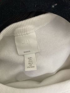 H&amp;M Set Of 2 Tank Tops