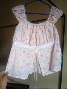 pink floral top