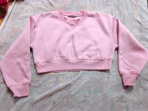 Cute Pink Cropped Sweatshirt (women's)