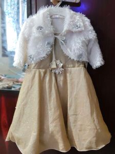 Golden Gown With Shrug....💥