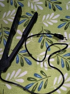 Hair Straightener