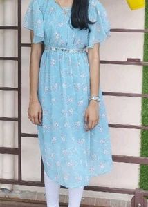 Floral Green Midi Dress with Flutter Sleeve