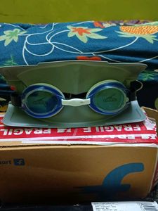 Speedo Swimming Googles New - Today Offer