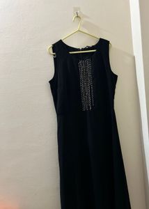 Elegant Black Maxi Dress