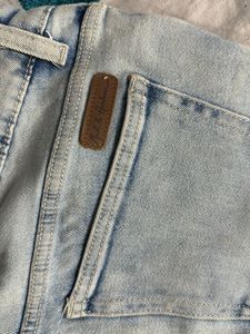 Wide Legged Ribbed Jean