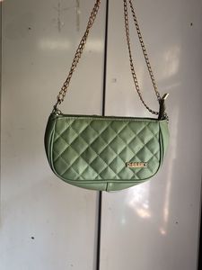 Dress Berry Waist Bag