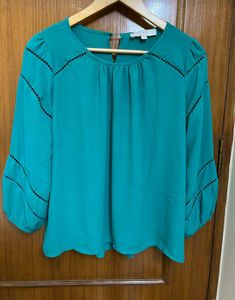 Chic Green Loft Blouse