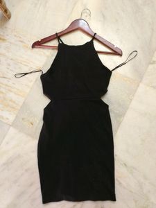 Black Bodycon Dress 🖤🦋 (FOREVER 21)