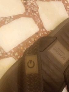 Cariago Brown Flip-Flops - Size 9