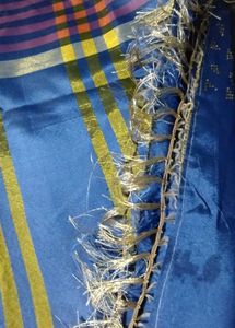 Elegant Blue Silk Blend Saree