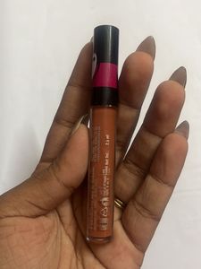 Elle 18 OMG Lip Gloss