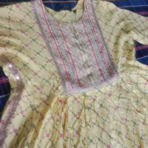 Yellow Nyra Cut Kurta