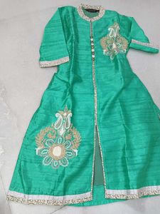 Festive Embroidery Kurta