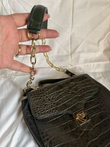 Gorgeous Olive Green Original Hidesign Bag