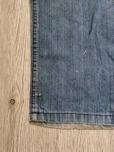 Ma2251 Lee jeans waist 32 inches