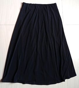 WOMAN FLARE KOREAN BLACK SKIRT