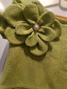 Customised Green Top 🌱